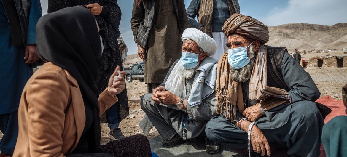 The UN has been supporting displaced families in Afghanistan, providing emergency shelter and protection. The UN has been supporting displaced families in Afghanistan, providing emergency shelter and protection.