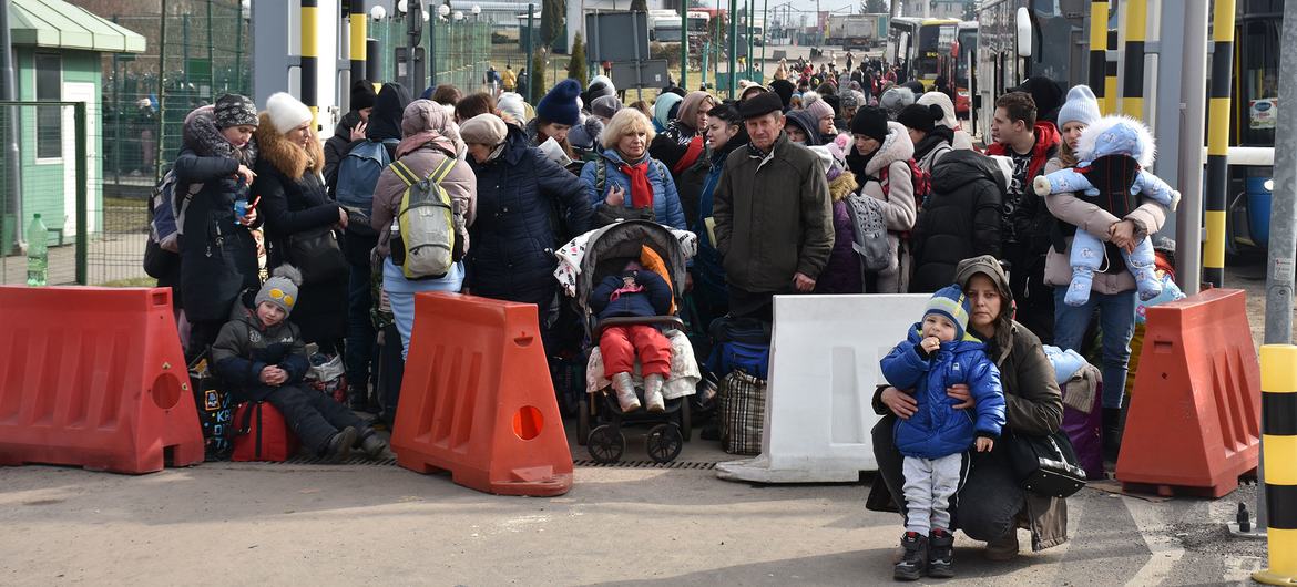 Refugees entering Poland from Ukraine at the Medyka border crossing point. Refugees entering Poland from Ukraine at the Medyka border crossing point.