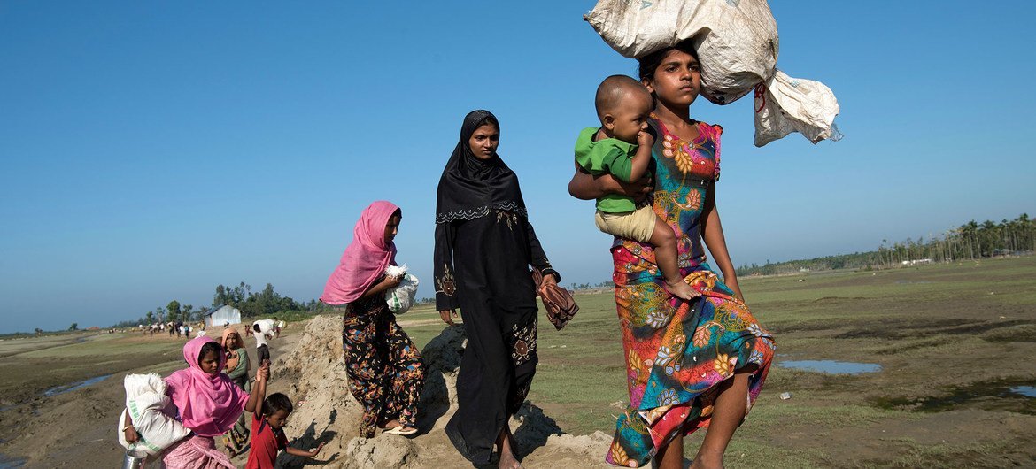 Rohingya refugees flee to Cox's Bazar, Bangladesh. (file) Rohingya refugees flee to Cox's Bazar, Bangladesh. (file)