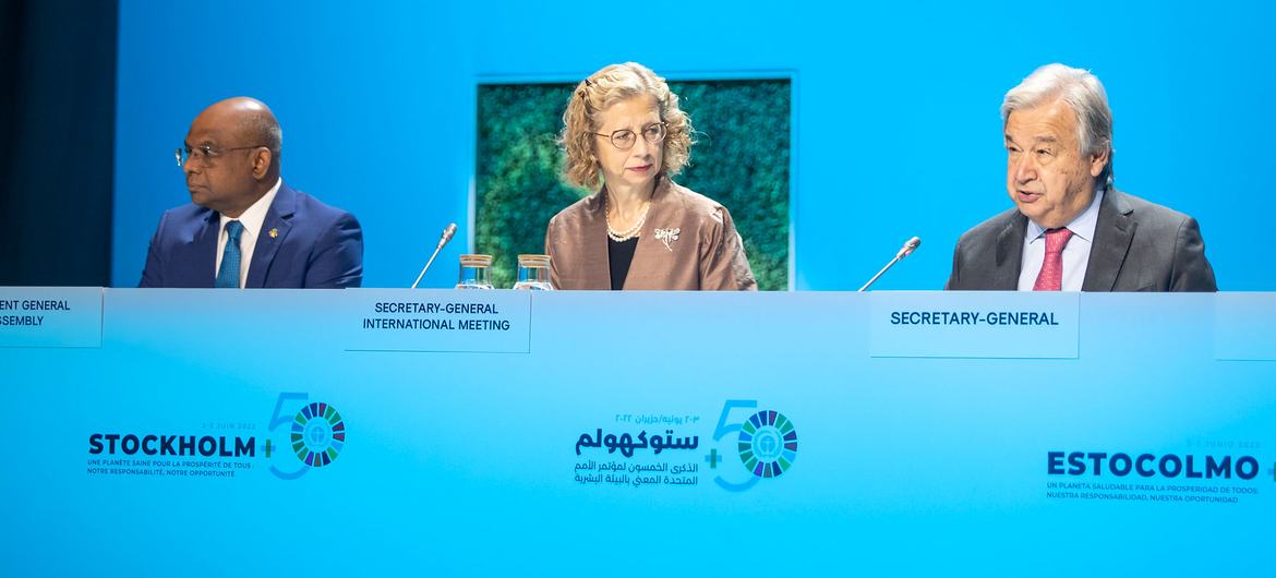 Secretary-General António Guterres (right) speaks at Stockholm+50 in Sweden, together with UNEP chief Inger Andersen and GA President, Abdulla Shahid. Secretary-General António Guterres (right) speaks at Stockholm+50 in Sweden, together with UNEP chief Inger Andersen and GA President, Abdulla Shahid.