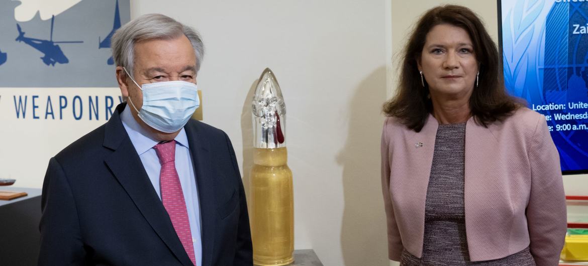 Secretary-General António Guterres (left) and Ann Christin Linde, Minister for Foreign Affairs of Sweden, attends the inaugural ceremony of the Abused Ammunition Sculpture. Secretary-General António Guterres (left) and Ann Christin Linde, Minister for Foreign Affairs of Sweden, attends the inaugural ceremony of the Abused Ammunition Sculpture.