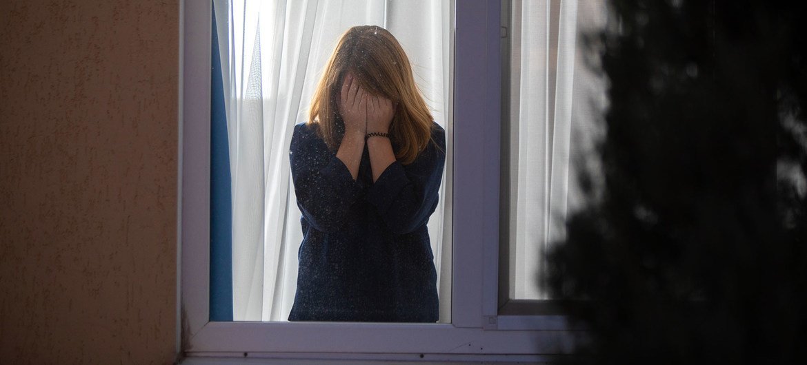 Psychologists are supporting vulnerable teenagers across eastern Ukraine as the COVID-19 lockdown takes its toll on their mental health. Psychologists are supporting vulnerable teenagers across eastern Ukraine as the COVID-19 lockdown takes its toll on their mental health.