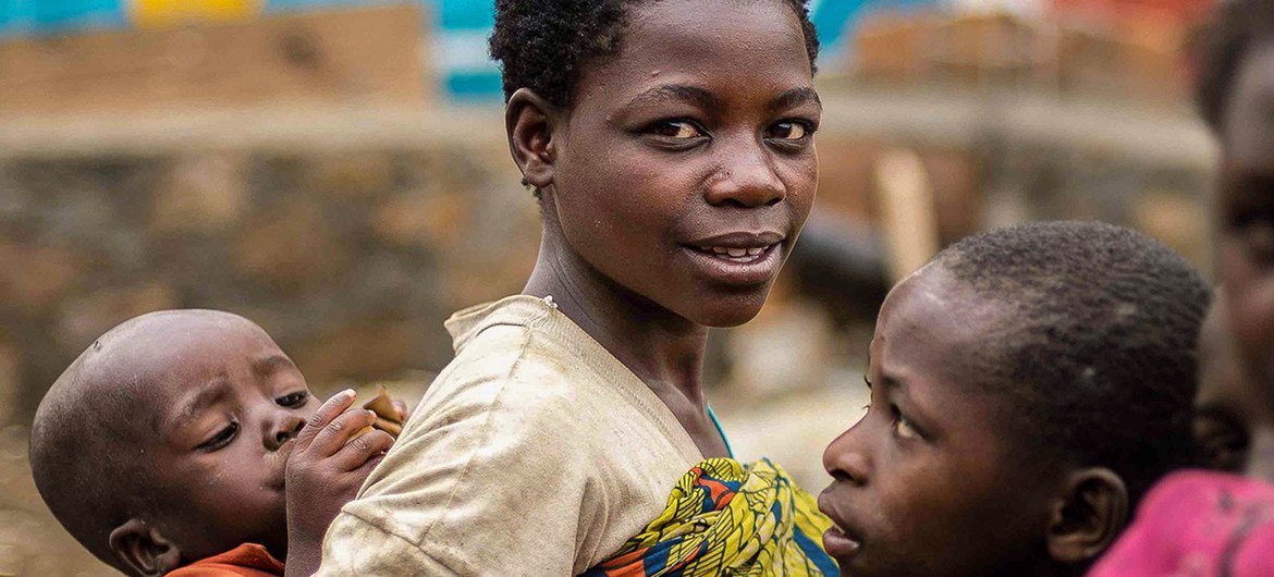 Living conditions of households in North-Kivu in the Democratic Republic of the Congo are poor, with seven out of ten homes living in poverty. Living conditions of households in North-Kivu in the Democratic Republic of the Congo are poor, with seven out of ten homes living in poverty.