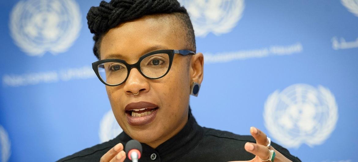 Tendayi Achiume, Special Rapporteur on Contemporary forms of Racism, Racial Discrimination, Xenophobia and Related Intolerance, briefs journalists at UN Headquarters in New York. (October 2019) Tendayi Achiume, Special Rapporteur on Contemporary forms of Racism, Racial Discrimination, Xenophobia and Related Intolerance, briefs journalists at UN Headquarters in New York. (October 2019)