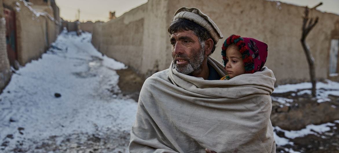 Displaced families face a harsh winter and food shortages in Kabul, Afghanistan. Displaced families face a harsh winter and food shortages in Kabul, Afghanistan.