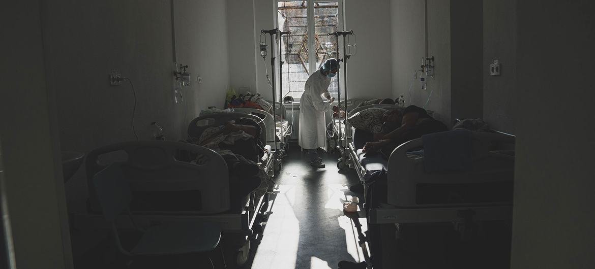 In September 2021, Ukraine was hit by a new wave of the COVID-19 pandemic. In September 2021, Ukraine was hit by a new wave of the COVID-19 pandemic.