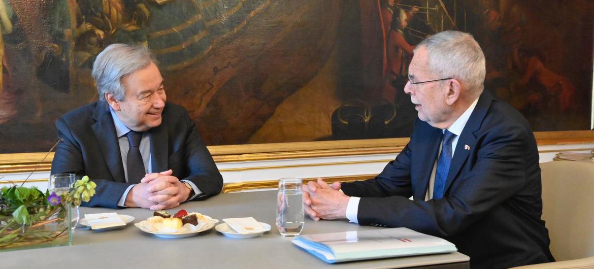 Secretary-General António Guterres (left) meets with the President of Austria, Alexander Van der Bellen. Secretary-General António Guterres (left) meets with the President of Austria, Alexander Van der Bellen.