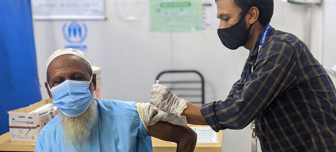 A Rohingya refugee is vaccinated against COVID-19 in Bangladesh. Low-income countries have only vaccinated around two per cent of their populations A Rohingya refugee is vaccinated against COVID-19 in Bangladesh. Low-income countries have only vaccinated around two per cent of their populations