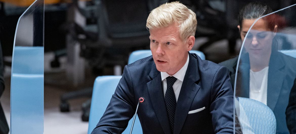 Hans Grundberg, Special Envoy of the Secretary-General for Yemen, briefs the Security Council meeting on the situation in Yemen. Hans Grundberg, Special Envoy of the Secretary-General for Yemen, briefs the Security Council meeting on the situation in Yemen.