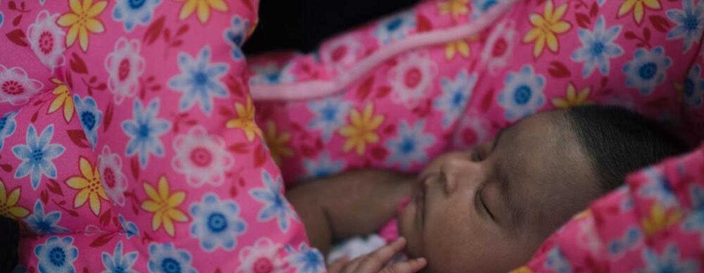 Some 215,000 women are currently pregnant in Sri Lanka and 145,000 will give birth in the next six months. Some 215,000 women are currently pregnant in Sri Lanka and 145,000 will give birth in the next six months.