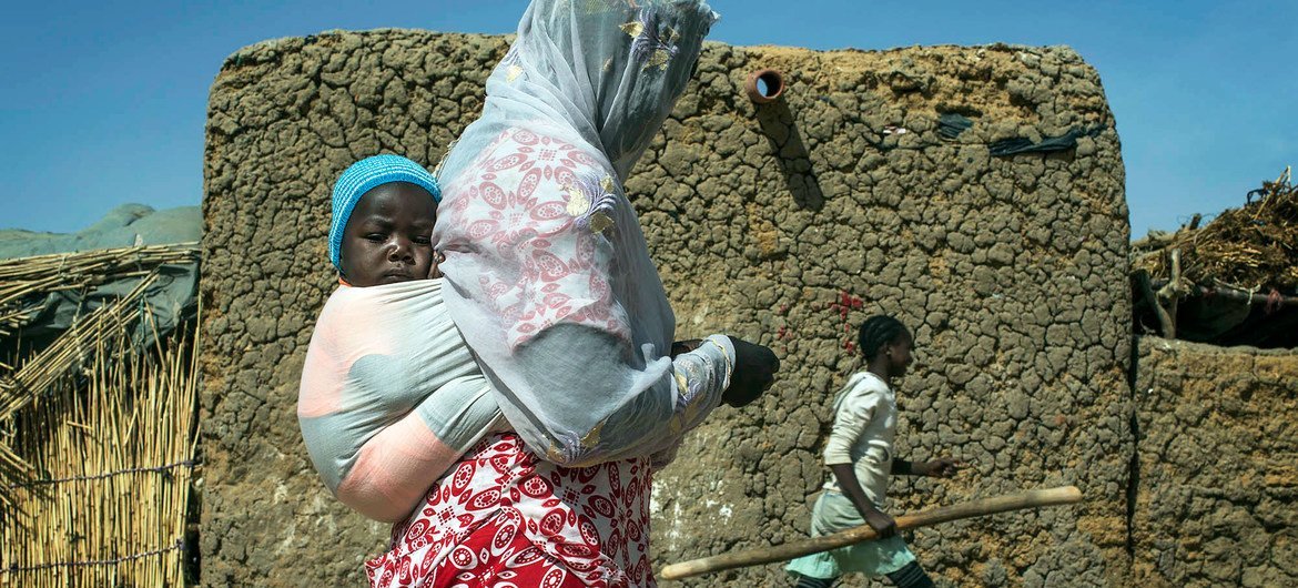 Internally displaced people (IDP) in a village in Mali's Mopti region. 