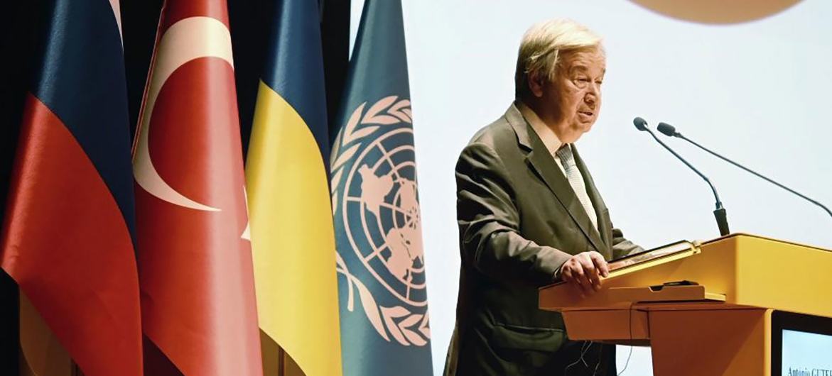 The United Nations Secretary-General delivers a speech at the Joint Coordination Center in Istanbul, Turkey.