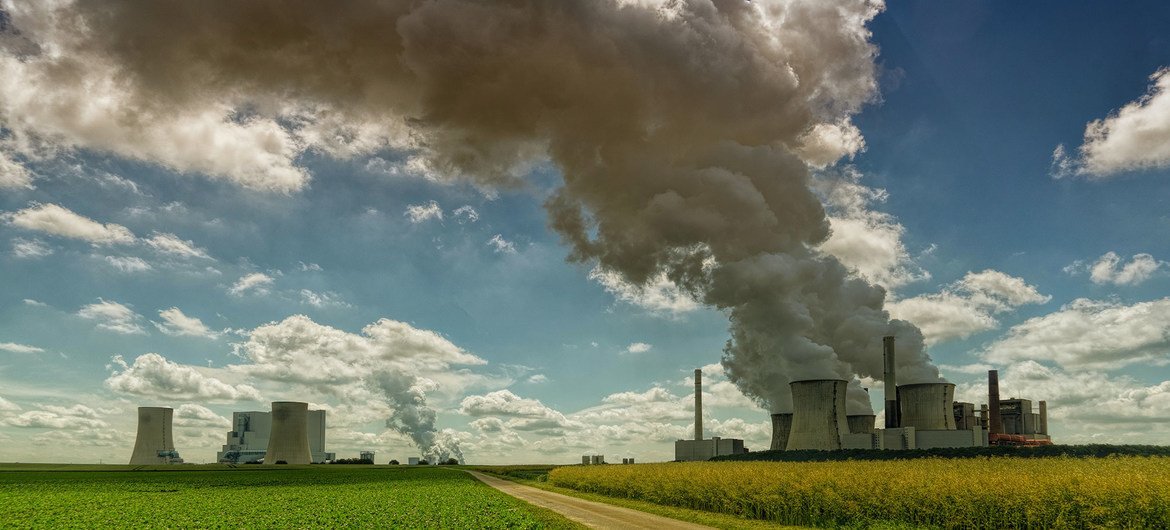 Carbon dioxide levels continue at record levels, despite the economic slowdown caused by the COVID-19 pandemic. Carbon dioxide levels continue at record levels, despite the economic slowdown caused by the COVID-19 pandemic.