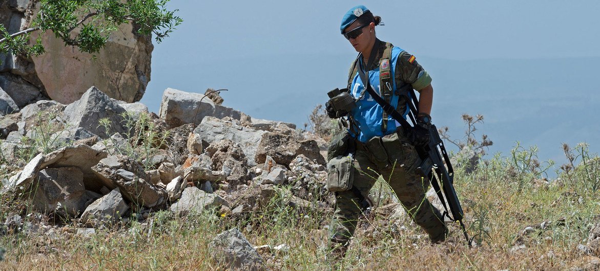 A UNIFIL Spanish peacekeeper patrols the southeast of Lebanon (file). A UNIFIL Spanish peacekeeper patrols the southeast of Lebanon (file).