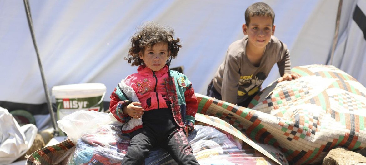 Families fleeing escalating violence in Deraa set up tents on the southwestern borders of Syria. (file) Families fleeing escalating violence in Deraa set up tents on the southwestern borders of Syria. (file)