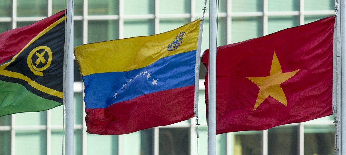 The flag of the Bolivarian Republic of Venezuela (centre) flying at United Nations Headquarters in New York. (file) The flag of the Bolivarian Republic of Venezuela (centre) flying at United Nations Headquarters in New York. (file)