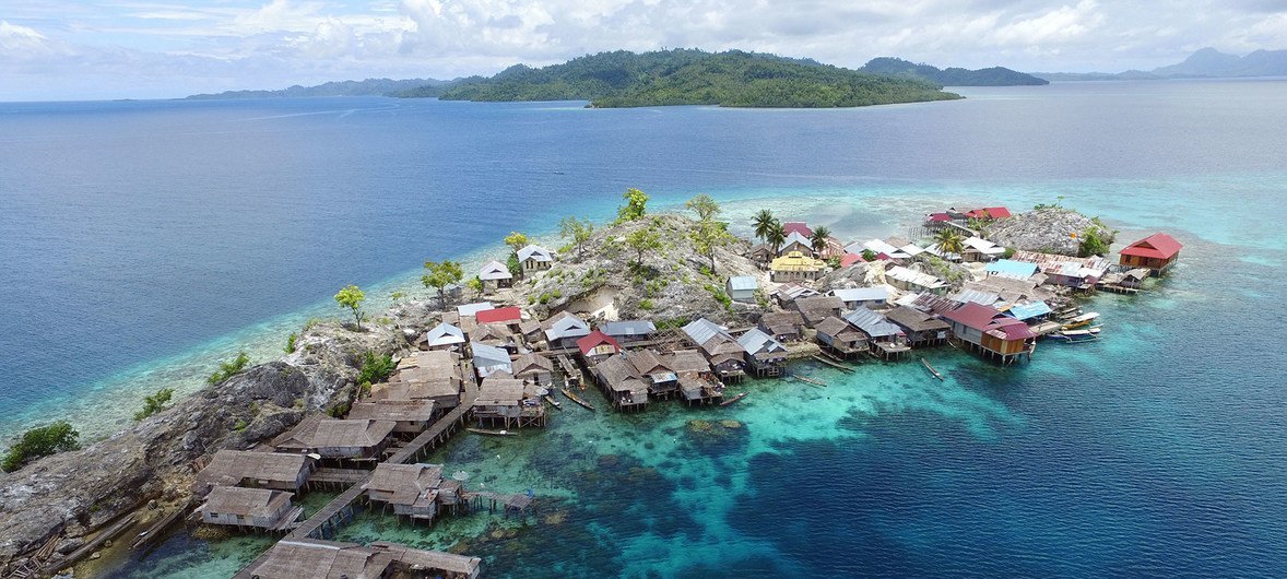 There are some 17,000 islands in Indonesia, some of which lack reliable power sources There are some 17,000 islands in Indonesia, some of which lack reliable power sources